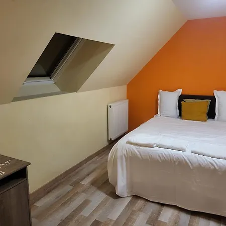 Maison Familiale Avec Jardin Proche & Zenith Feriehus Rouen